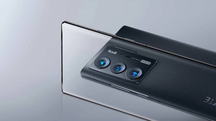 【極美品・国内未発売】Minimal Phone Onyx 6GB/128GB Minimal Phone が3つの異なるカラーから選べるようになります